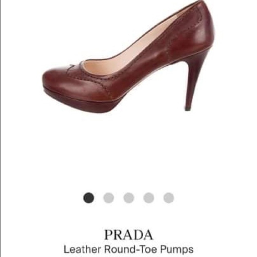 Prada Pumps